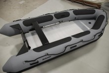 Defender 470 Aluminum Floor 15 ft 5 in Gray PVC 2020